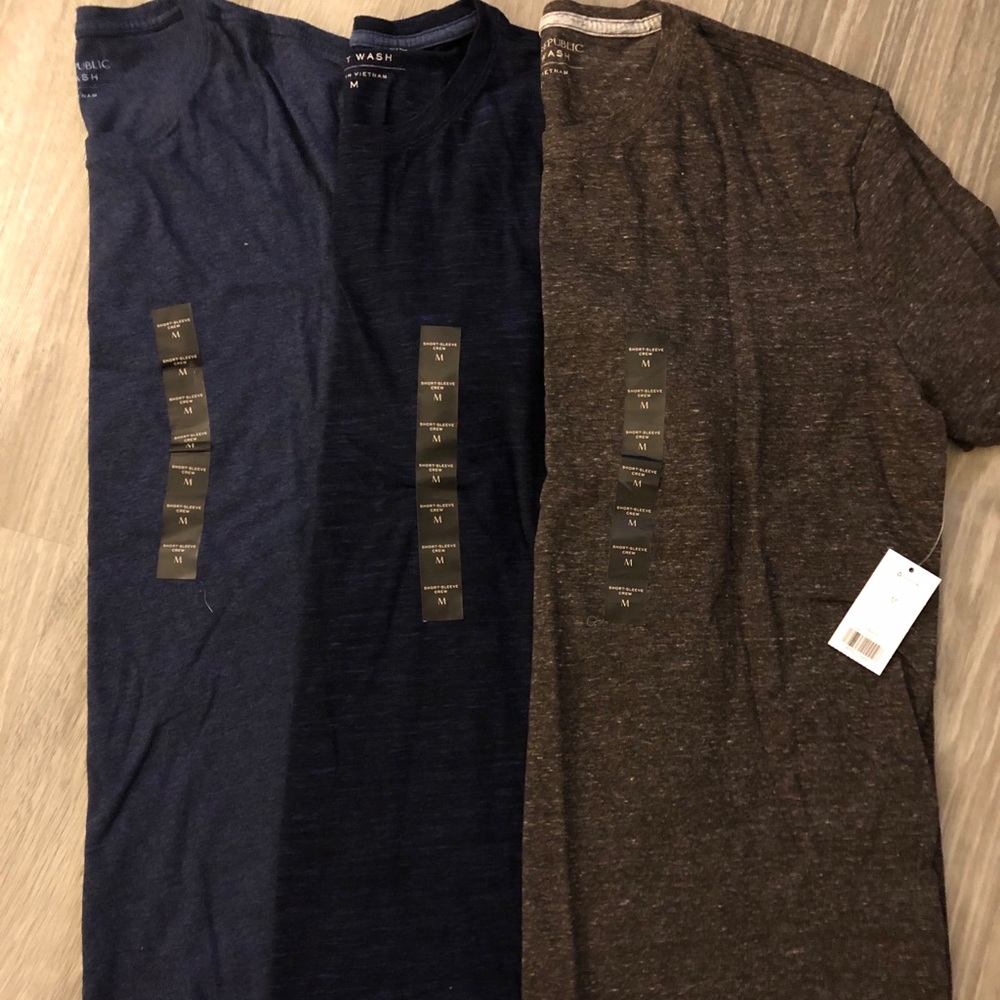 Men’s Banana Republic T-shirts. Set of three.